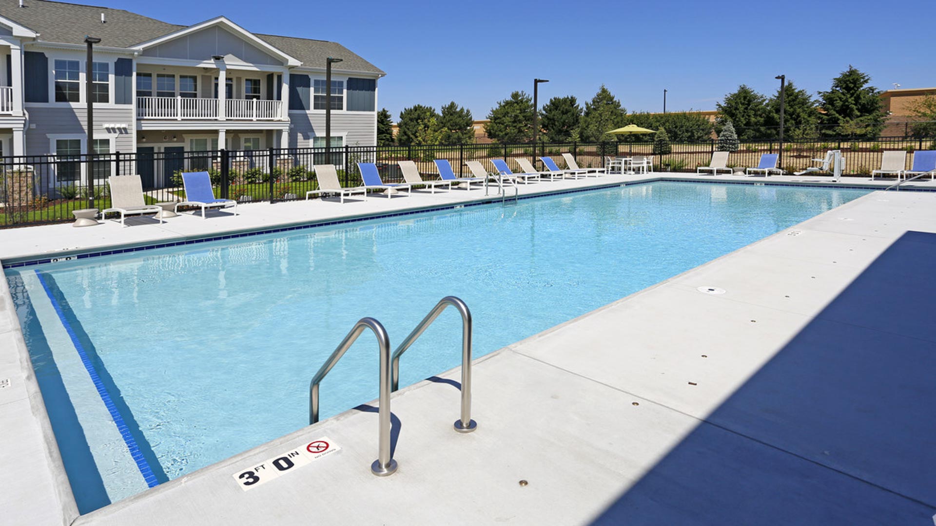 Photos of Springs at Oswego in Oswego, IL